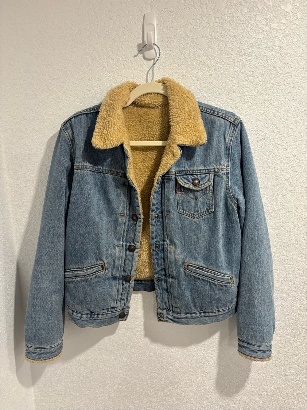 Vintage Levi’s Sherpa-Lined Denim Jacket | Jr Large Fits Women’s XS/S